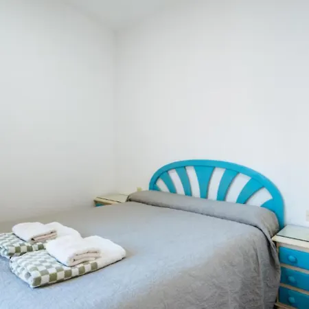 Pilsev Modern & Central, Perfect For Your * Seville