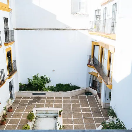 Estancia A Un Paso Del Museo De Bellas Artes