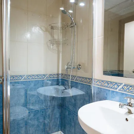 Apartment Pilsev Modern & Central, Perfect For Your *